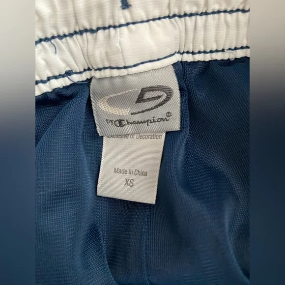 Champion C9 Women's Elastic Waist Running Workout Athletic Shorts Size XS Blue - Picture 3 of 3